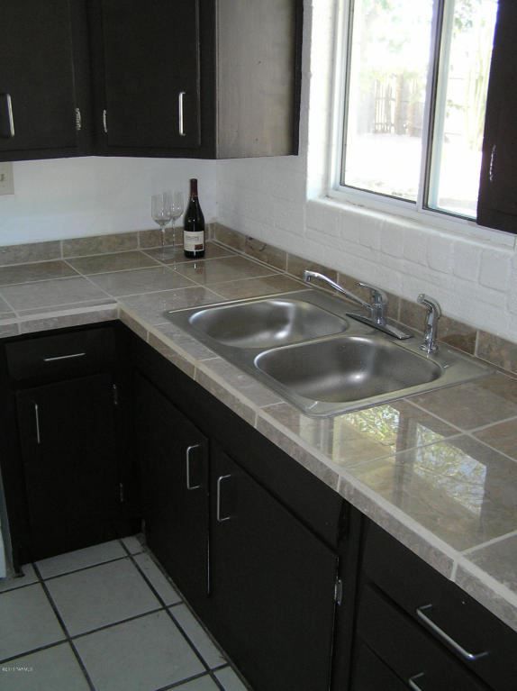 5209 N Papaya Avenue, Tucson, AZ 85705