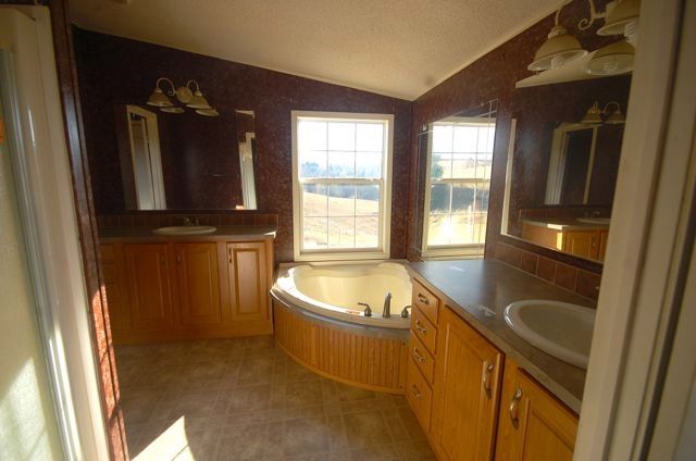 326 Plum Grove Lane, Dugspur, VA 24325