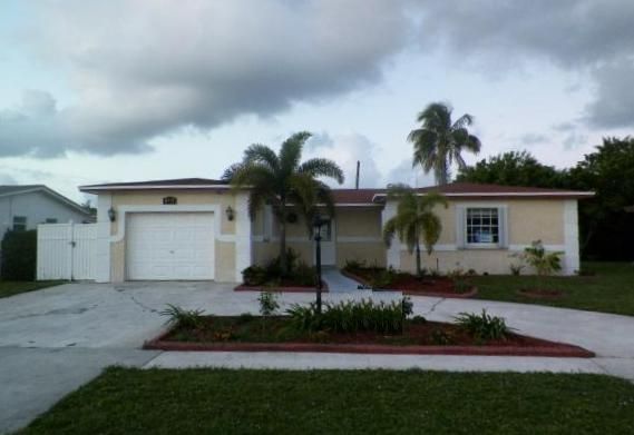 6541 Sw 9th Pl, Pompano Beach, FL 33068