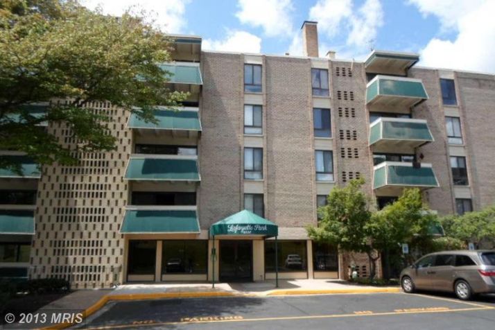 6137 Leesburg Pike Apt 606, Falls Church, VA 22041
