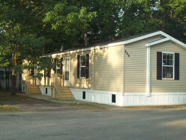 836 Briar Hill, Traverse City, MI 49686
