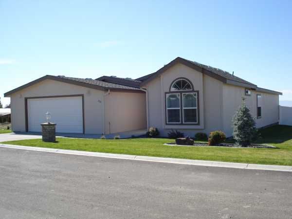 200 Bridle Way, Yakima, WA 98901