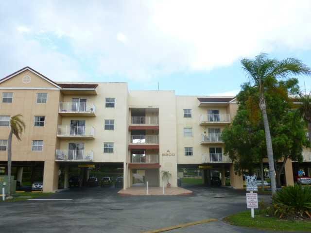 8200 SW 210 ST # 105, Miami, FL 33189