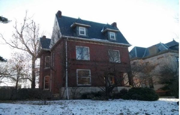4146 W Pine Blvd, Saint Louis, MO 63108