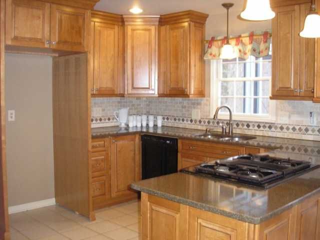 988 Saybrook Circle, Lilburn, GA 30047