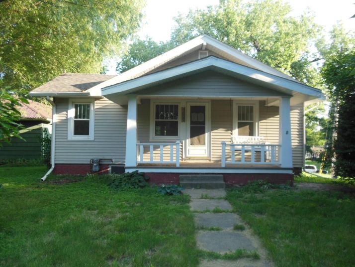 1608 Beaver Ave, Des Moines, IA 50310