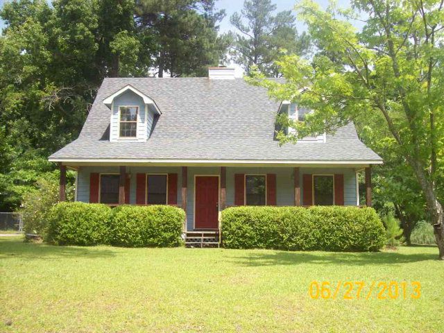 1386 Guinevere Ln, Macon, GA 31220