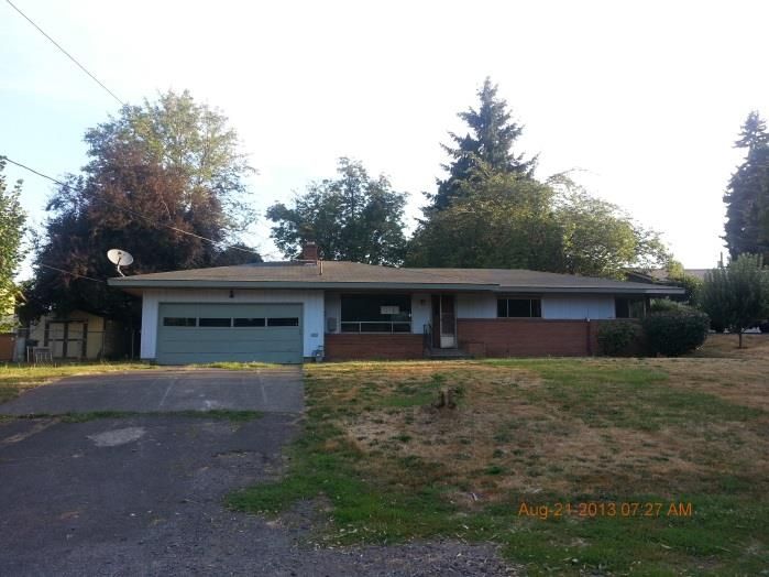 4531 NE Holman St, Portland, OR 97218