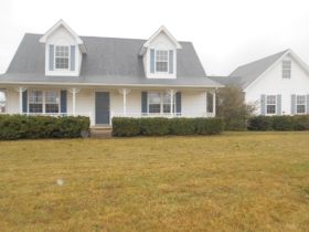 21 Oxmoor Dr, Elizabethtown, KY 42701