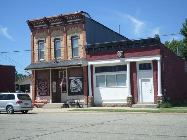 215 Main St, Mulliken, MI 48861