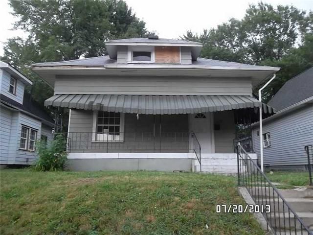 3839 Boulevard Pl, Indianapolis, IN 46208