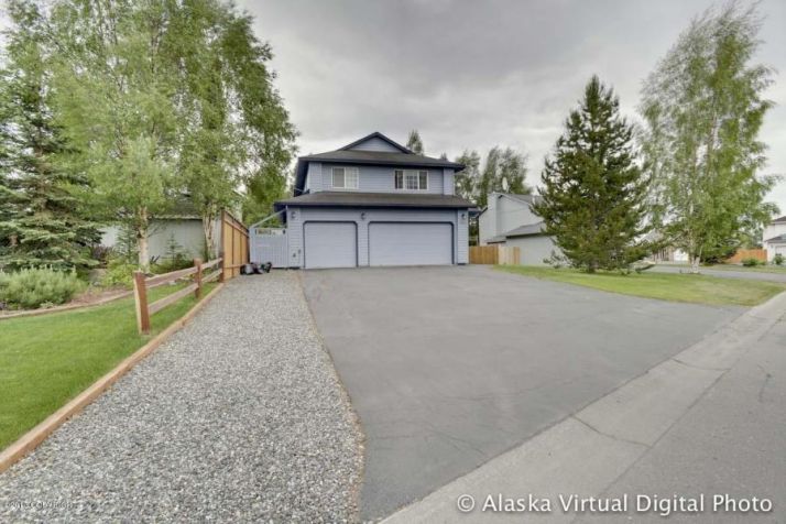 2658 Puffin Point Circle, Anchorage, AK 99507