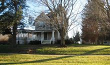 104 Division Street Holcomb, IL 61043