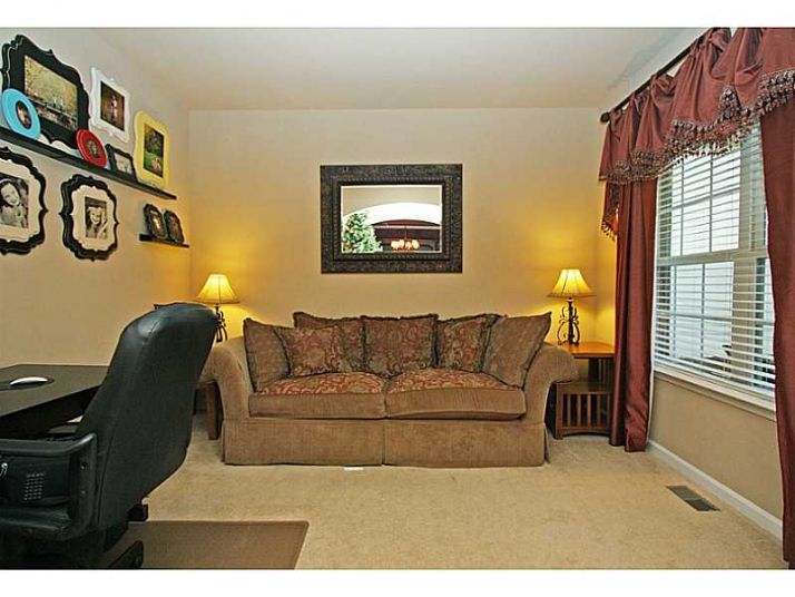 510 Deepwater Cove Road, Canton, GA 30115