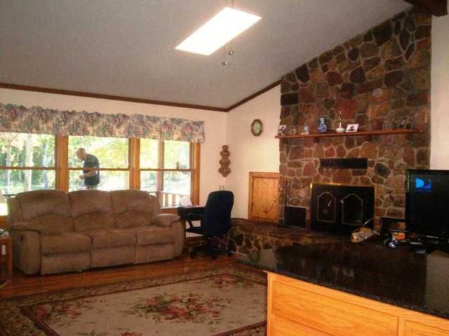 299 Lake Point Drive, Calico Rock, AR 72519
