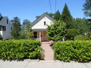 506 S Auburn Street, Grass Valley, CA 95945