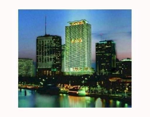 50 BISCAYNE BL # 5311, Miami, FL 33132