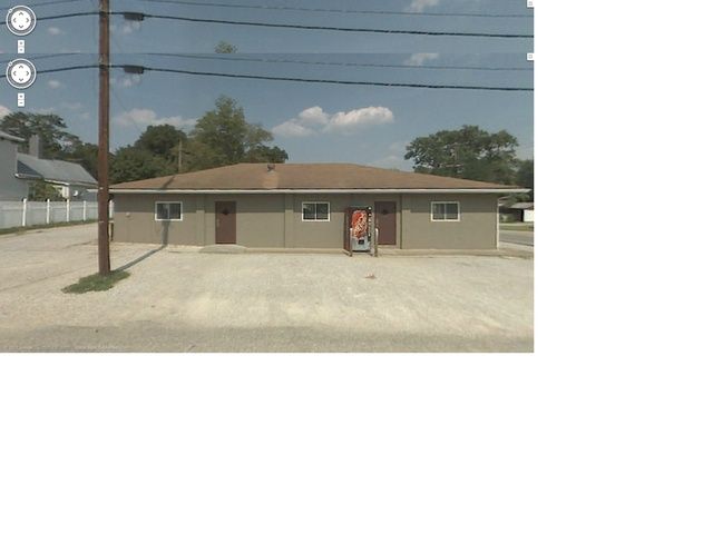 7228 Main St, Wadesville, IN 47638