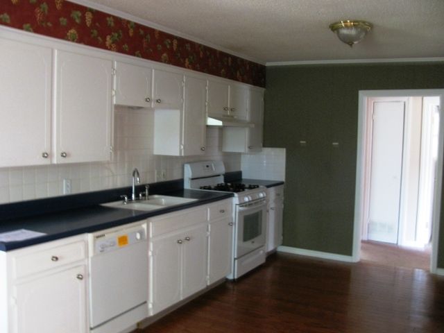 418 N Olive St, Benton, AR 72015