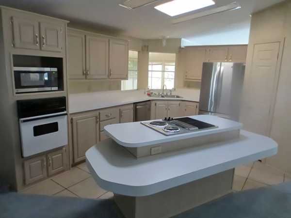 2534 Lakes of Melbourne Dr, Melbourne, FL 32904