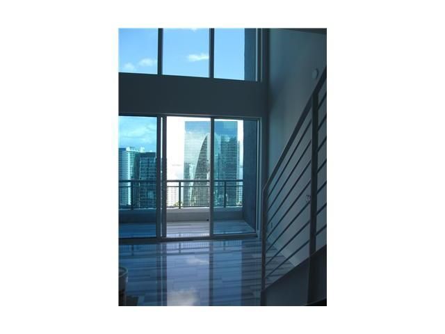 60 SW 13 ST # 3004, Miami, FL 33130