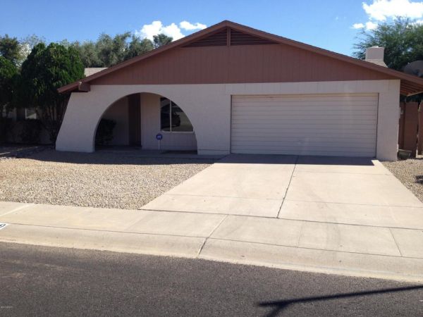 4219 W HELENA Drive, Glendale, AZ 85308