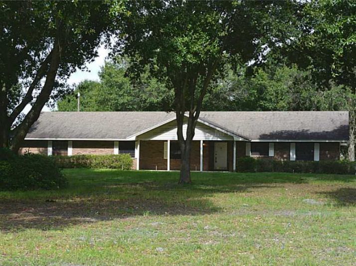 17 Jimmy Lee Rd, Winter Haven, FL 33880