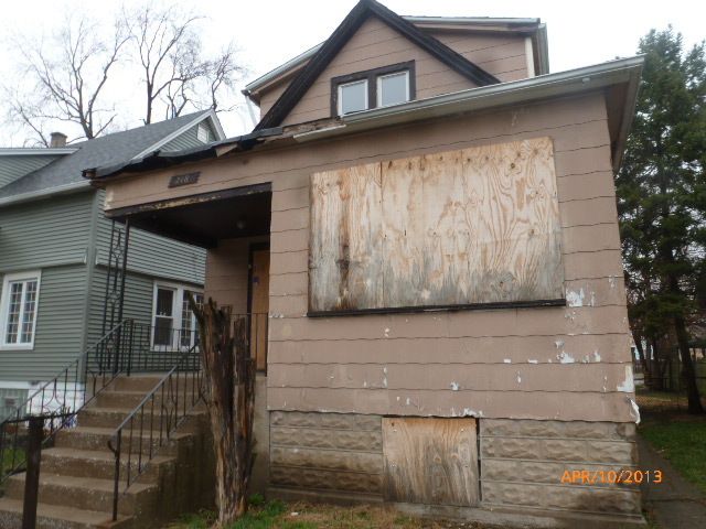 218 W 112th St, Chicago, IL 60628
