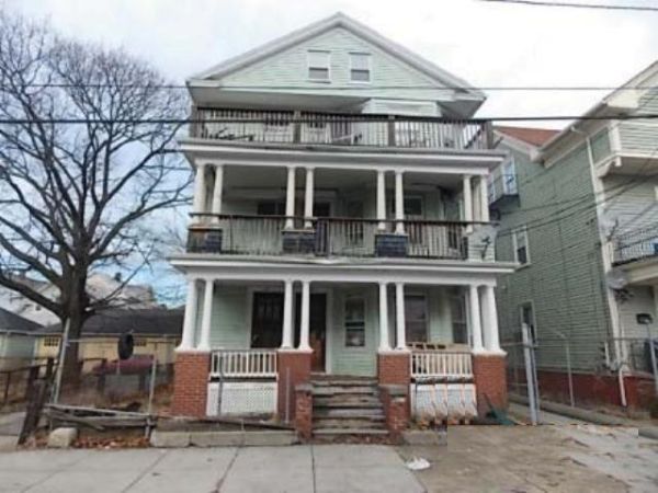 25 Rosedale St, Providence, RI 02909