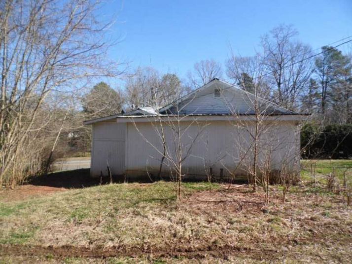 274 Canton Road, Tate, GA 30177