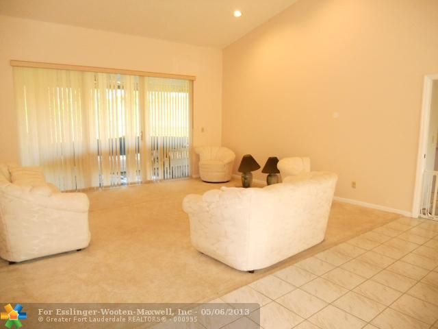 341 NW 107TH AVE, Fort Lauderdale, FL 33324