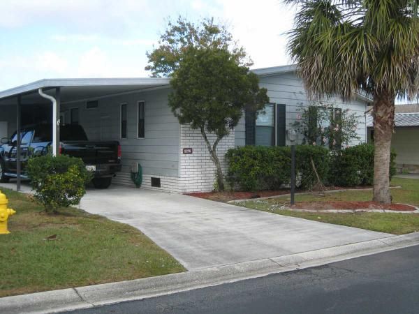2276 Lakes of Melbourne Dr, Melbourne, FL 32904