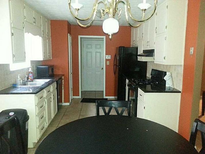 6619 Meadow Lark Drive, Riverdale, GA 30296