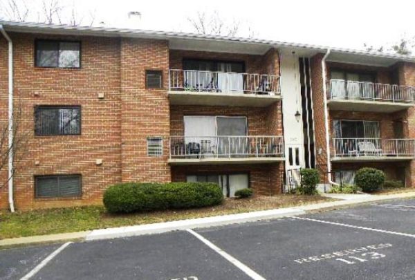 200 Erin Way Unit T-1, Reisterstown, MD 21136