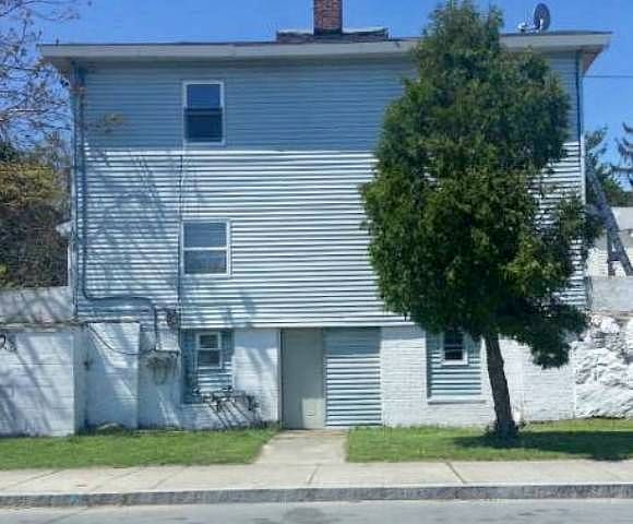 Reed St, New London, CT 06320