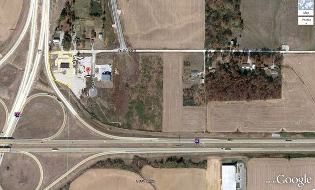 S SR 57/ I-64, Haubstadt, IN 47639
