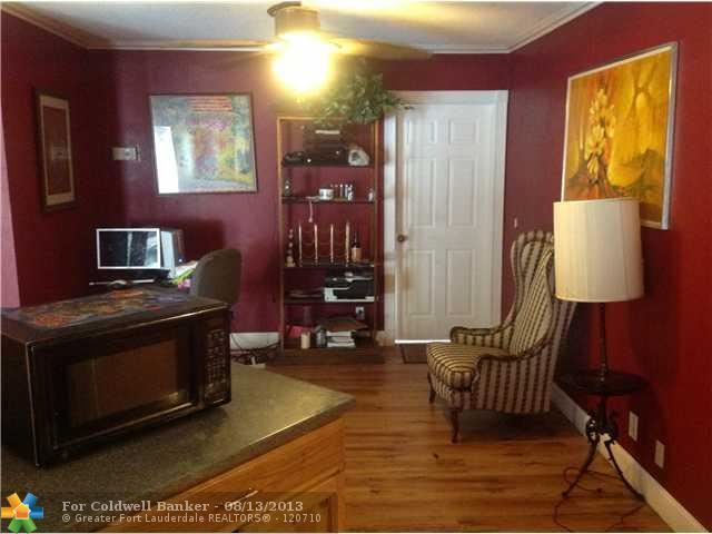 5602 SW 1st St, Fort Lauderdale, FL 33317