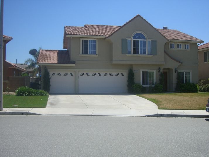 15061 Westgate Dr., Fontana, CA 92336