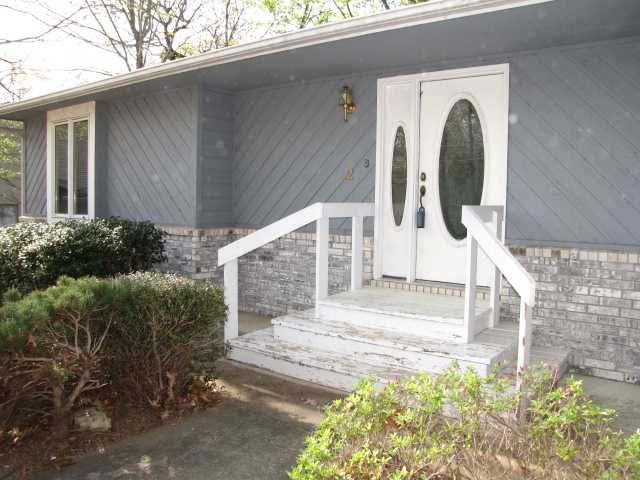 2 BRUTON LN, Bella Vista, AR 72715