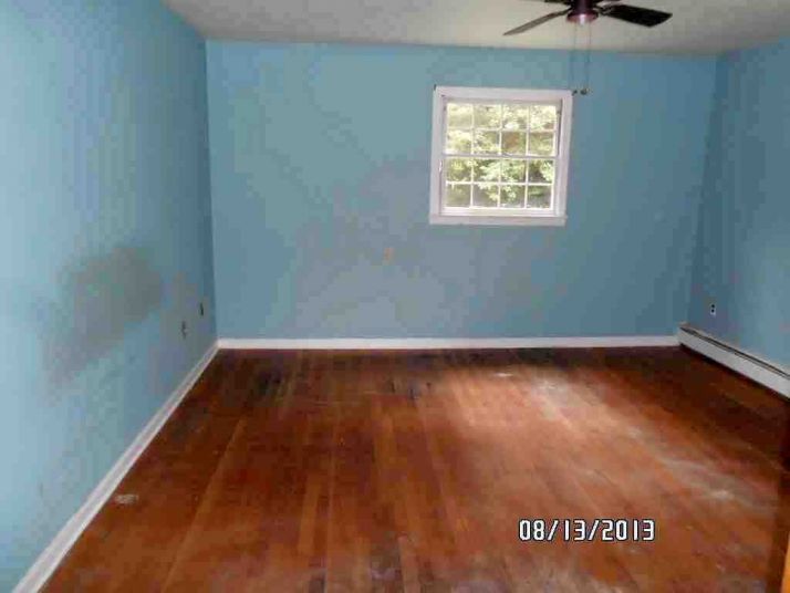 Brookdale Ln, Brookfield, CT 06804