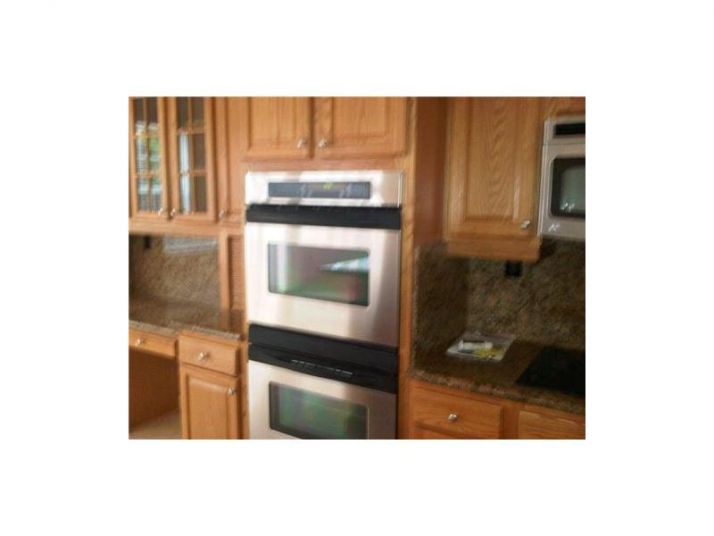 6852 NW 113 CT, Miami, FL 33178