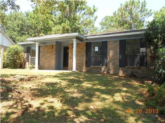 6508 Timbers Dr, Mobile, AL 36695