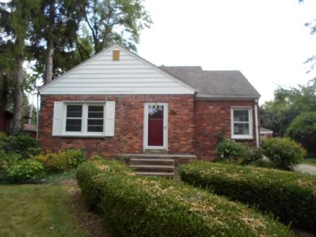 170 Alice Ave, Bloomfield Hills, MI 48302