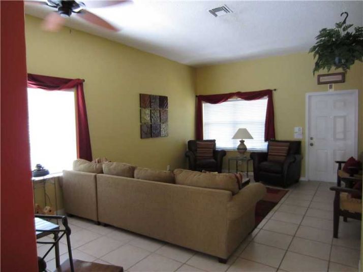 961 TANGLEWOOD CR, Fort Lauderdale, FL 33327