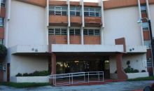 9678 FONTAINEBLEAU BL # 201 Miami, FL 33172