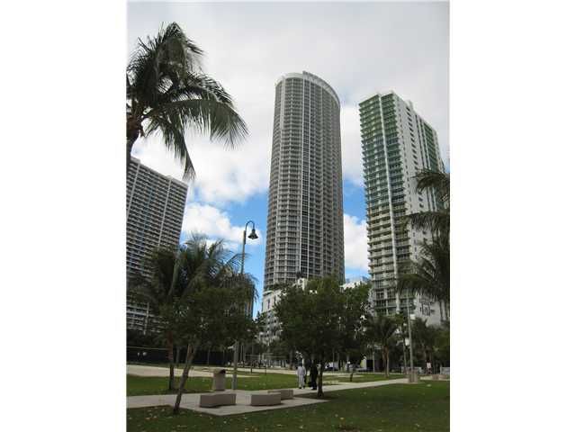 1750 N BAYSHORE DR # 3111, Miami, FL 33132