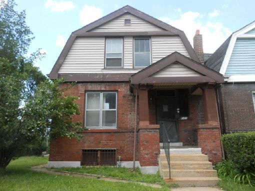 5371 Saint Louis Ave, Saint Louis, MO 63120