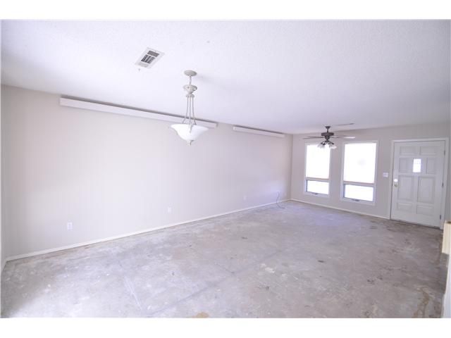 11 Mellor Ln, Bella Vista, AR 72715