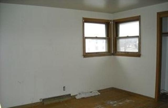 7873 W Beckett Ave, Milwaukee, WI 53218
