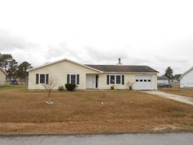 205 Ashwood Ct, Havelock, NC 28532